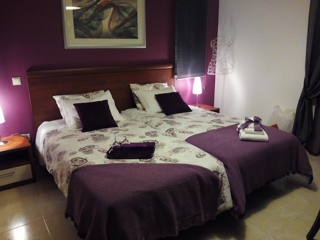 Casa Dos Cedros Lagos Quarto foto