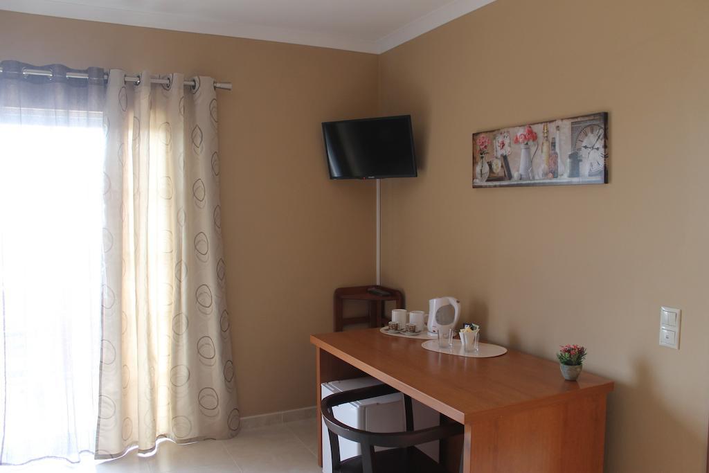Casa Dos Cedros Lagos Quarto foto